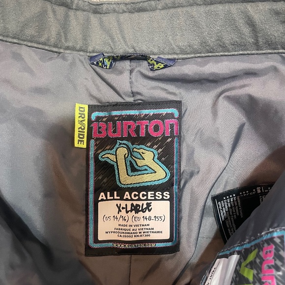 Burton Women’s Black Snowboarding pants - Picture 2 of 5